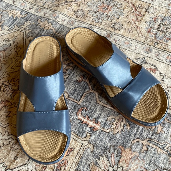 FUDYNMALC Women’s Sandals - Picture 1 of 4